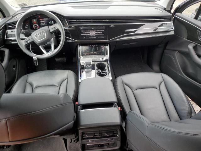 2022 Audi Q7 Premium