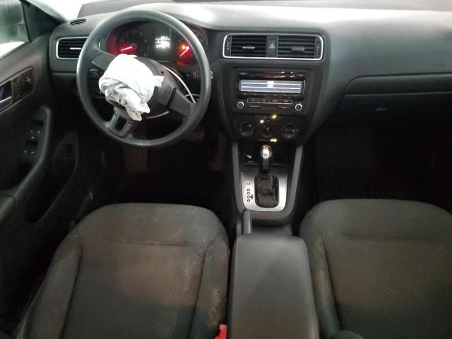 2013 Volkswagen Jetta Base