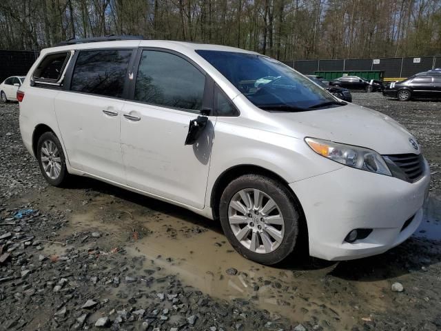 2015 Toyota Sienna XLE