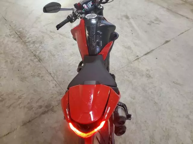 2021 Ducati Monster