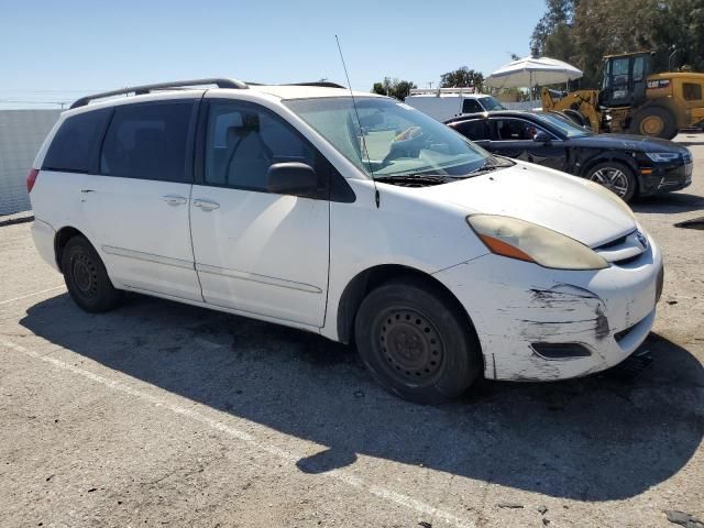 2006 Toyota Sienna CE