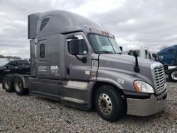 Salvage trucks for sale at Avon, MN auction: 2016 Freightliner Cascadia 125