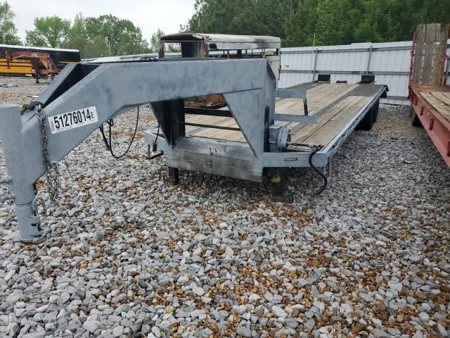 2000 Gooseneck Hitch Trailer