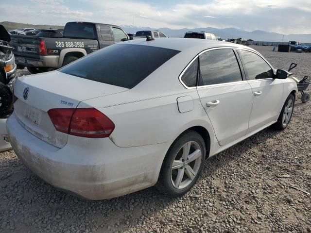 2013 Volkswagen Passat SE