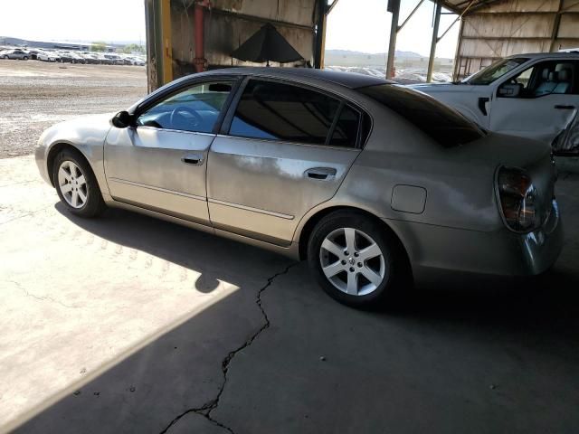 2002 Nissan Altima Base