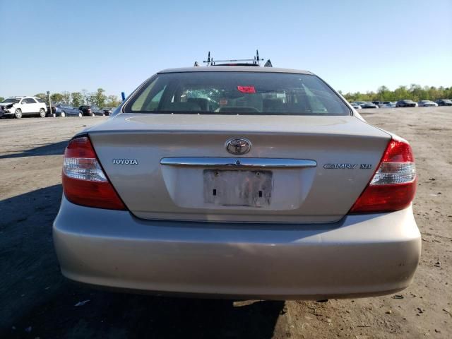 2004 Toyota Camry LE