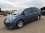 2017 Toyota Sienna XLE