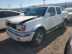 Salvage cars for sale from Copart Phoenix, AZ: 2000 Nissan Frontier Crew Cab XE