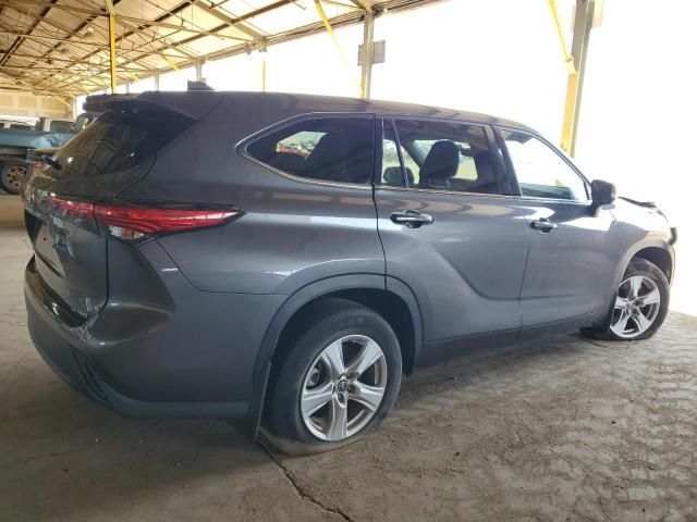 2022 Toyota Highlander L