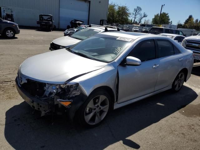 2014 Toyota Camry SE