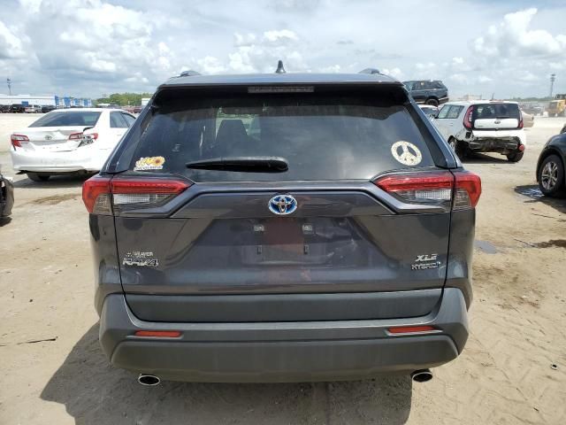 2020 Toyota Rav4 XLE