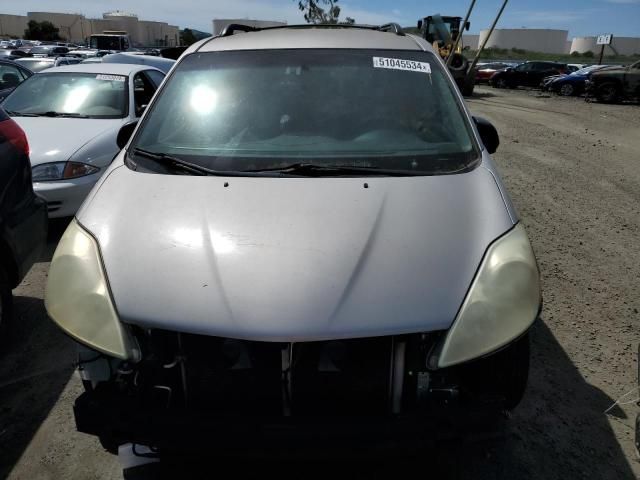 2006 Toyota Sienna CE