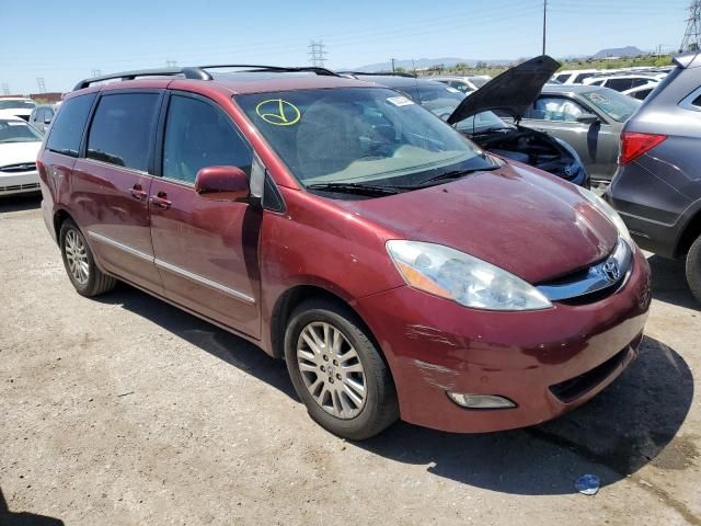 2007 Toyota Sienna XLE