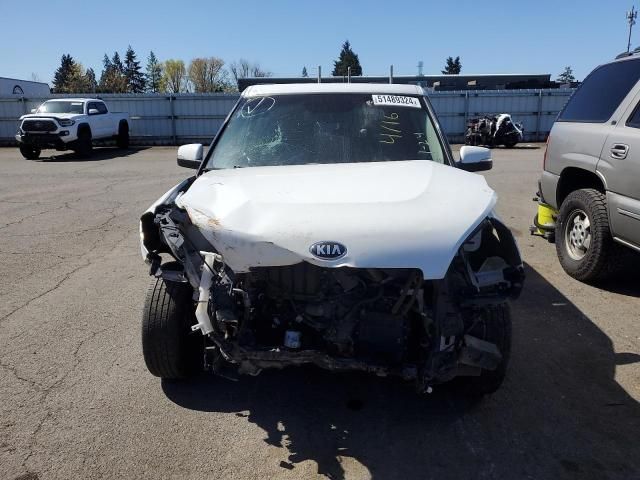 2013 KIA Soul +