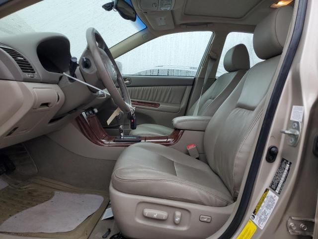 2005 Toyota Camry LE