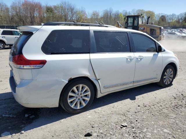 2011 Toyota Sienna XLE