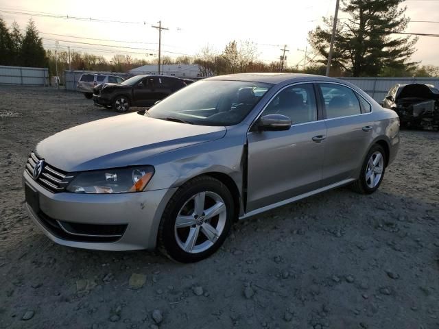 2013 Volkswagen Passat SE