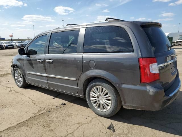 2015 Chrysler Town & Country Limited Platinum