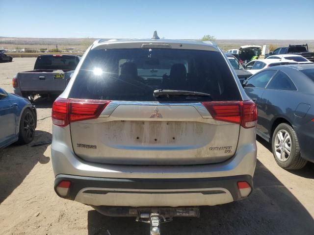 2019 Mitsubishi Outlander SE