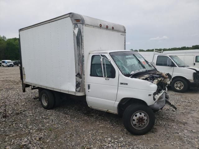 1997 Ford Econoline E350 Cutaway Van