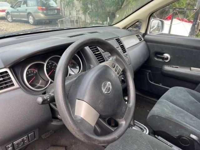 2011 Nissan Versa S