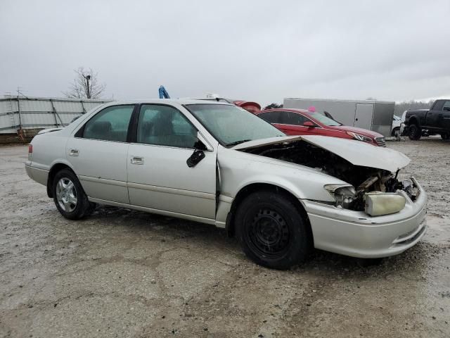 2000 Toyota Camry CE