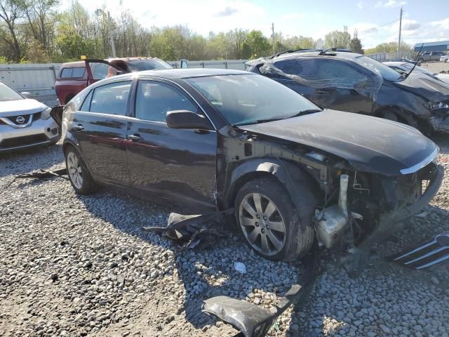 2005 Toyota Avalon XL