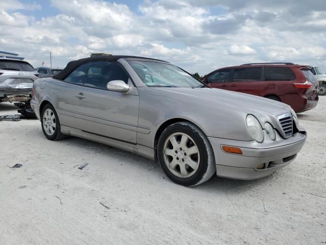 2003 Mercedes-Benz CLK 320