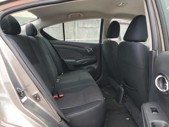 2014 Nissan Versa S