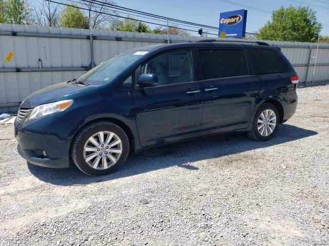 2011 Toyota Sienna XLE