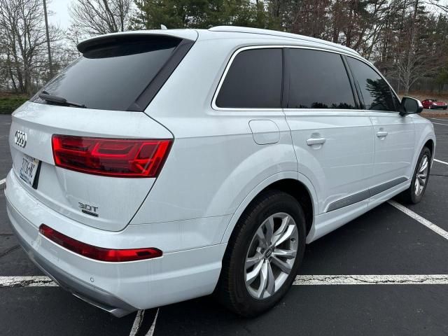 2017 Audi Q7 Premium Plus