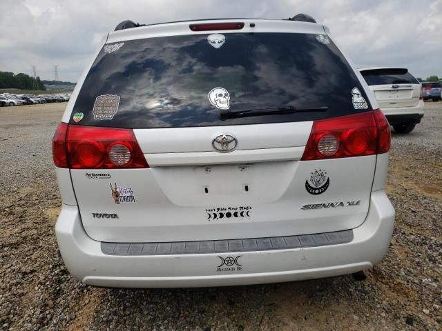 2006 Toyota Sienna XLE