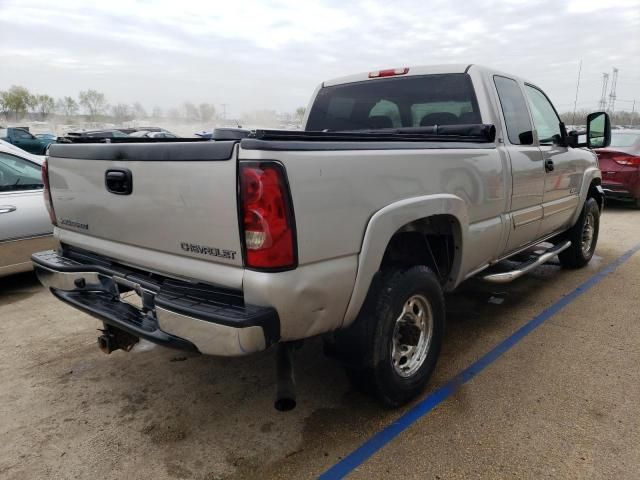 2004 Chevrolet Silverado C2500 Heavy Duty