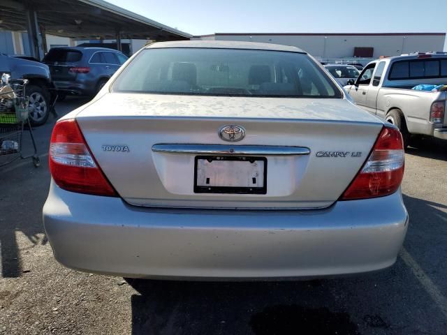 2004 Toyota Camry LE