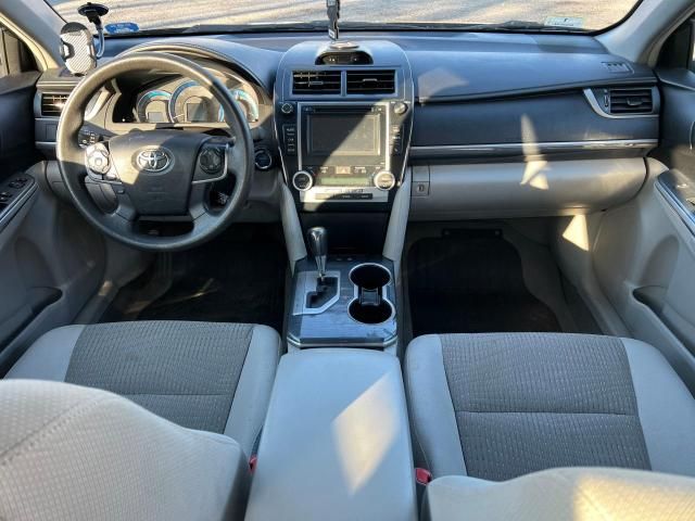 2014 Toyota Camry Hybrid