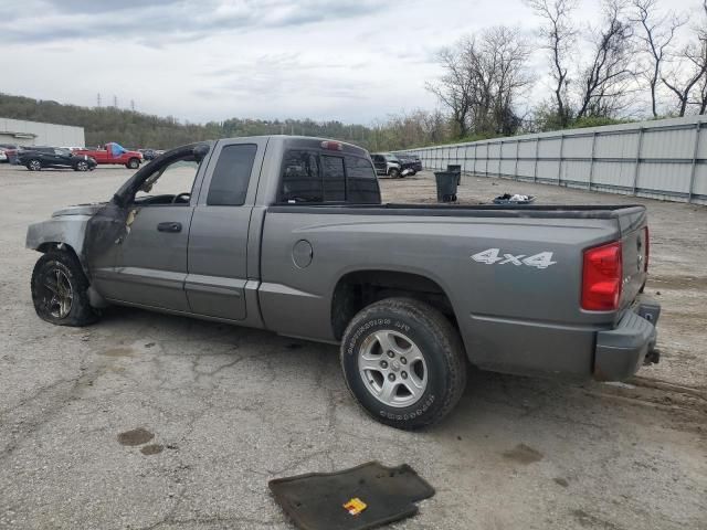 2005 Dodge Dakota SLT