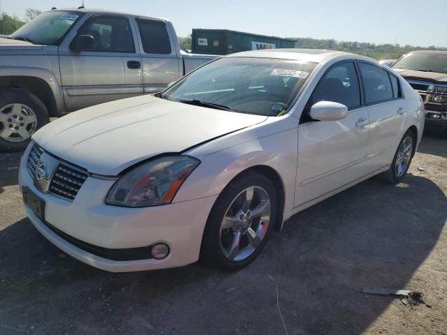 2005 Nissan Maxima SE