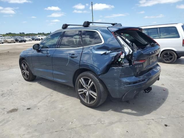 2018 Volvo XC60 T6 Momentum