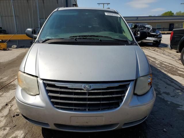 2006 Chrysler Town & Country Touring