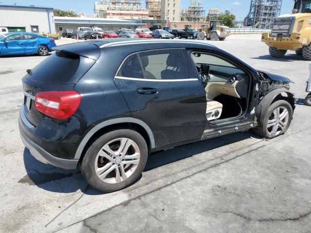 2016 Mercedes-Benz GLA 250