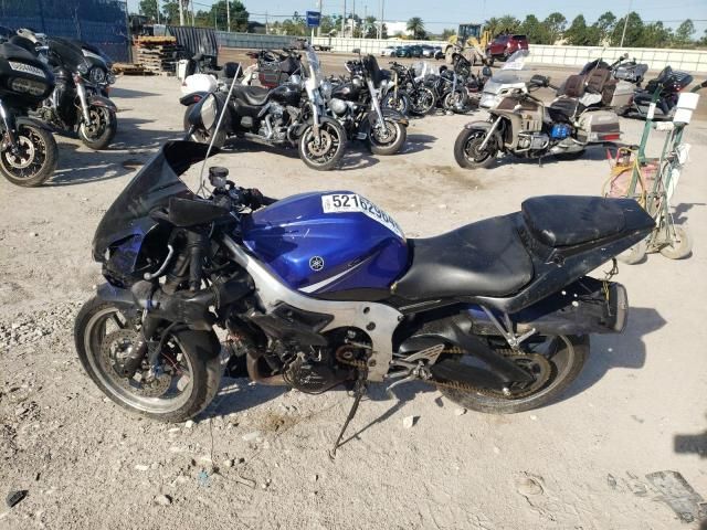 2003 Yamaha YZFR6 L