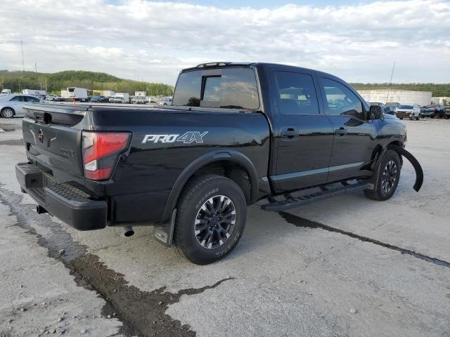 2021 Nissan Titan SV