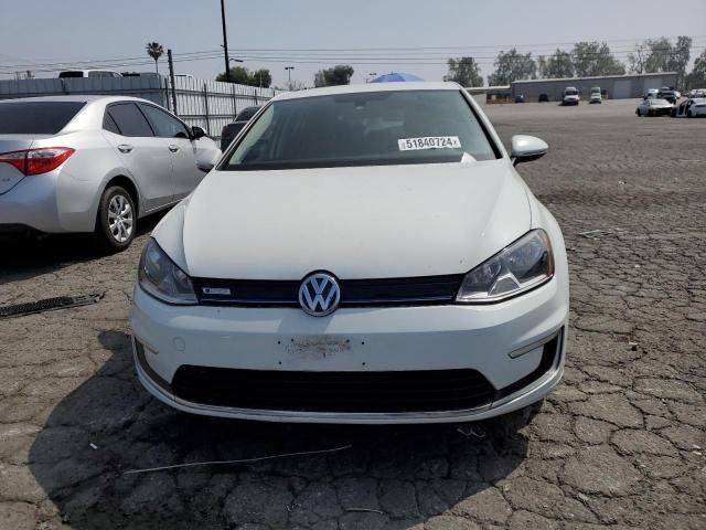 2016 Volkswagen E-GOLF SE