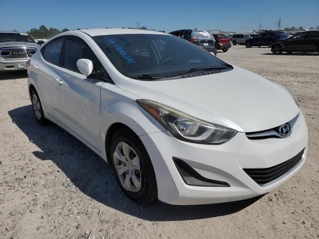 2016 Hyundai Elantra SE