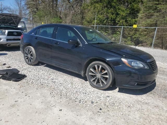 2014 Chrysler 200 Touring