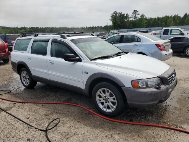 2004 Volvo XC70