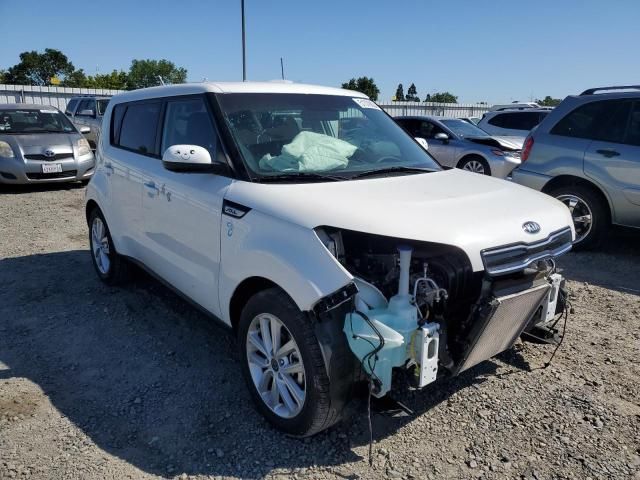 2019 KIA Soul +