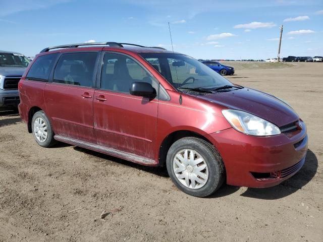 2004 Toyota Sienna CE