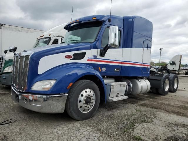 2017 Peterbilt 579