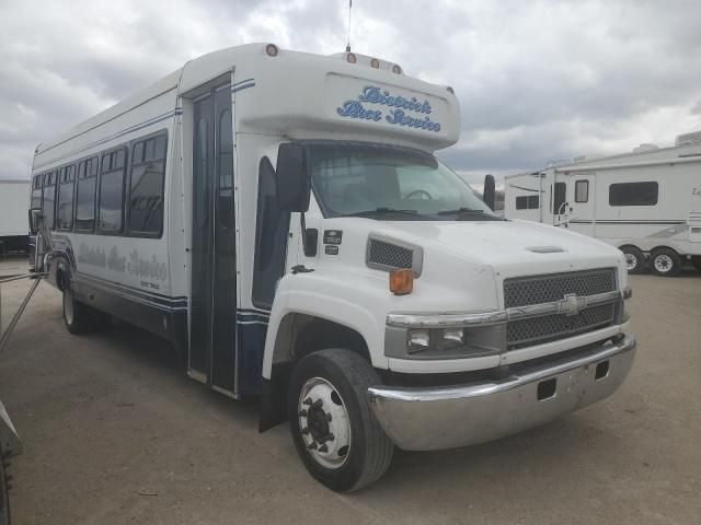 2004 Chevrolet C5500 C5V042